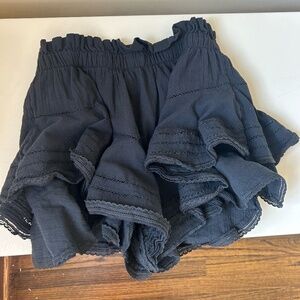AERIE black ruffle skort